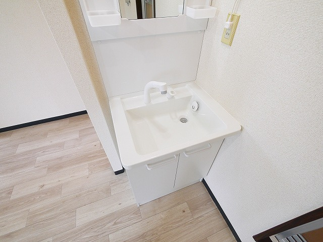 ボヌール菅原町の洗面所