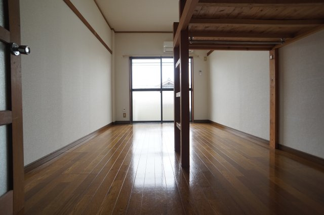 黒髪グリーンハイツ中村の内装