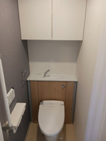 ゆったりとした空間のトイレです