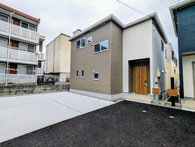 瀬戸市第1東寺山町　全4棟