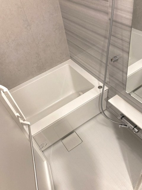 ラティエラ武蔵小杉の浴室|※写真は同タイプ住戸です。