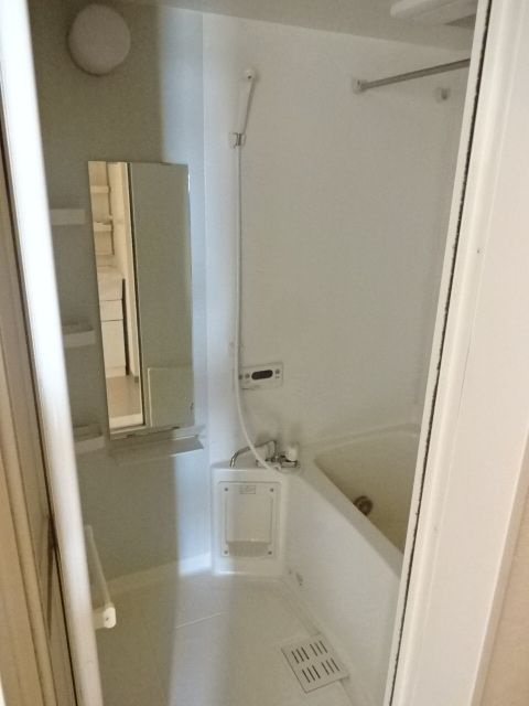 フローラの浴室