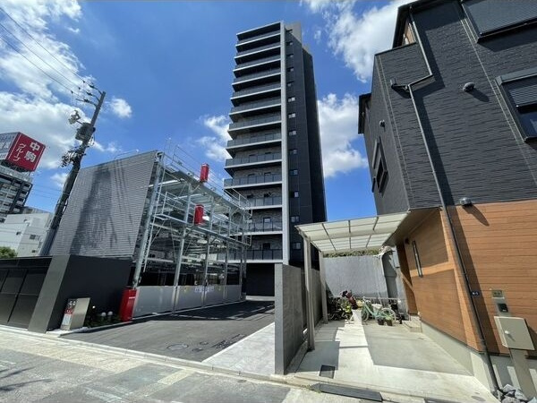 イノバス名駅クロスの外観
