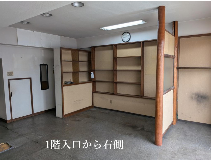 草津市南笠東２丁目の店舗事務所の内装
