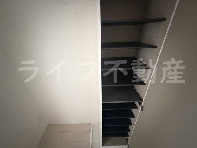 LASOIEの収納|収納豊富です