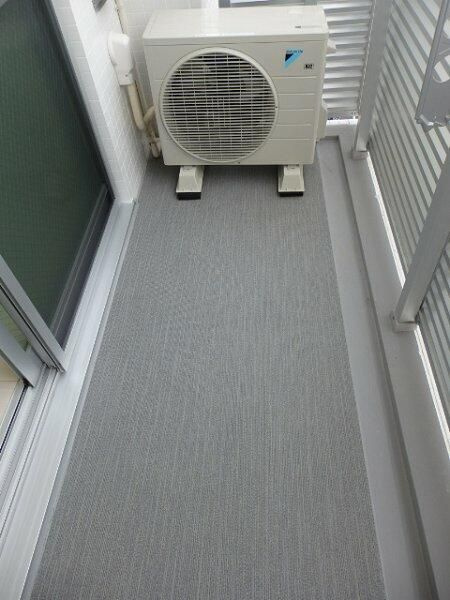 ＺＯＯＭ新大久保のバルコニー