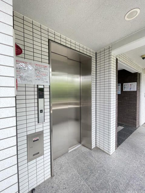 スカイコート下北沢壱番館のその他共用部分