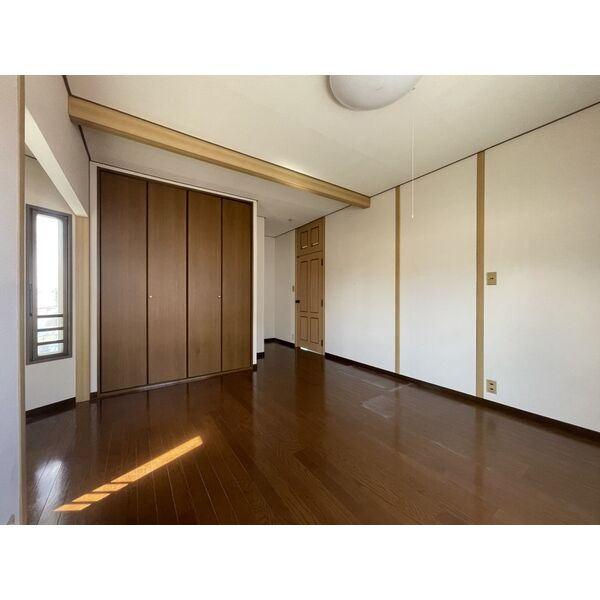半田市亀崎高根町5丁目戸建の収納