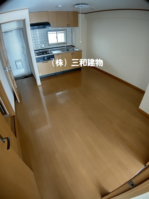 ラバーズコート翔の居間・リビング|同間取り別室の参考写真です