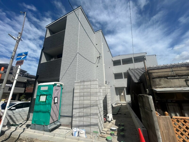 【エントランス】 | シャンタラム吹田