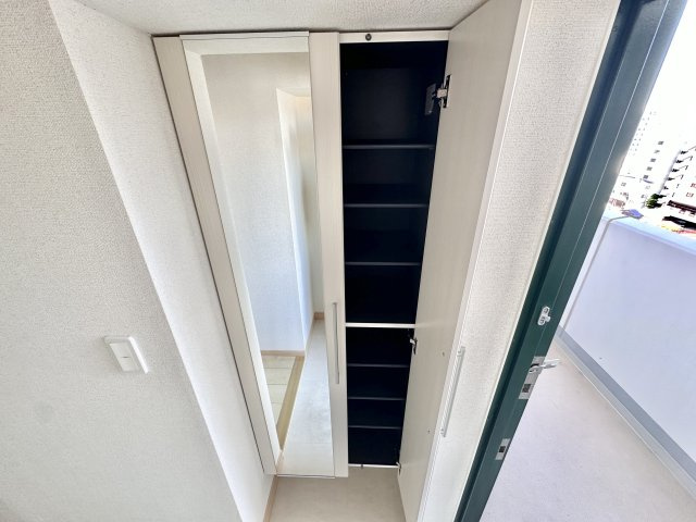 クレール姫路の玄関