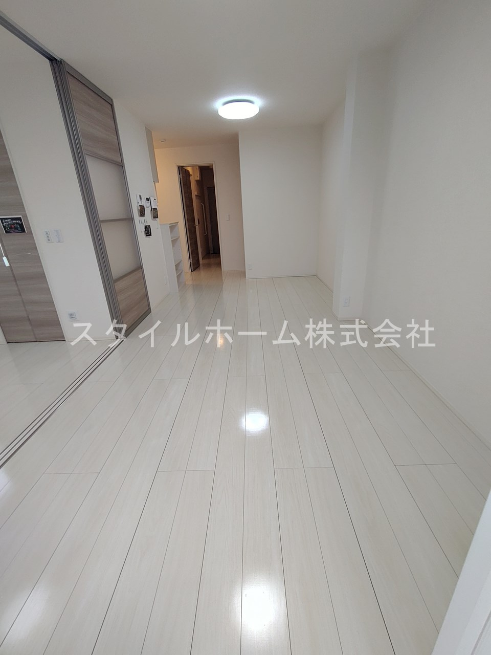 ＲＥＶＥ　Ｂの居間・リビング