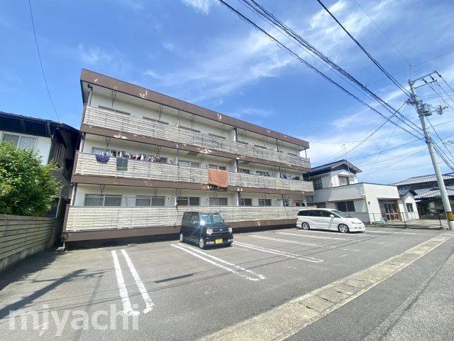 サラグレース川内の外観