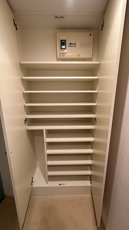 プラザ中落合の収納