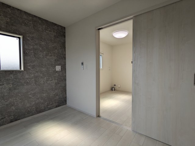 プレデンシア上住吉の洋室|個人の部屋や寝室として使える洋室です