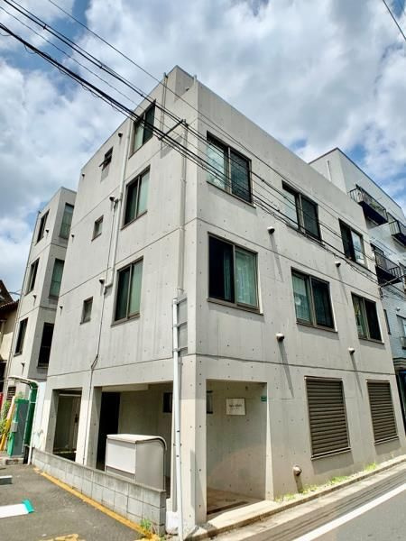 レガリア千川の外観