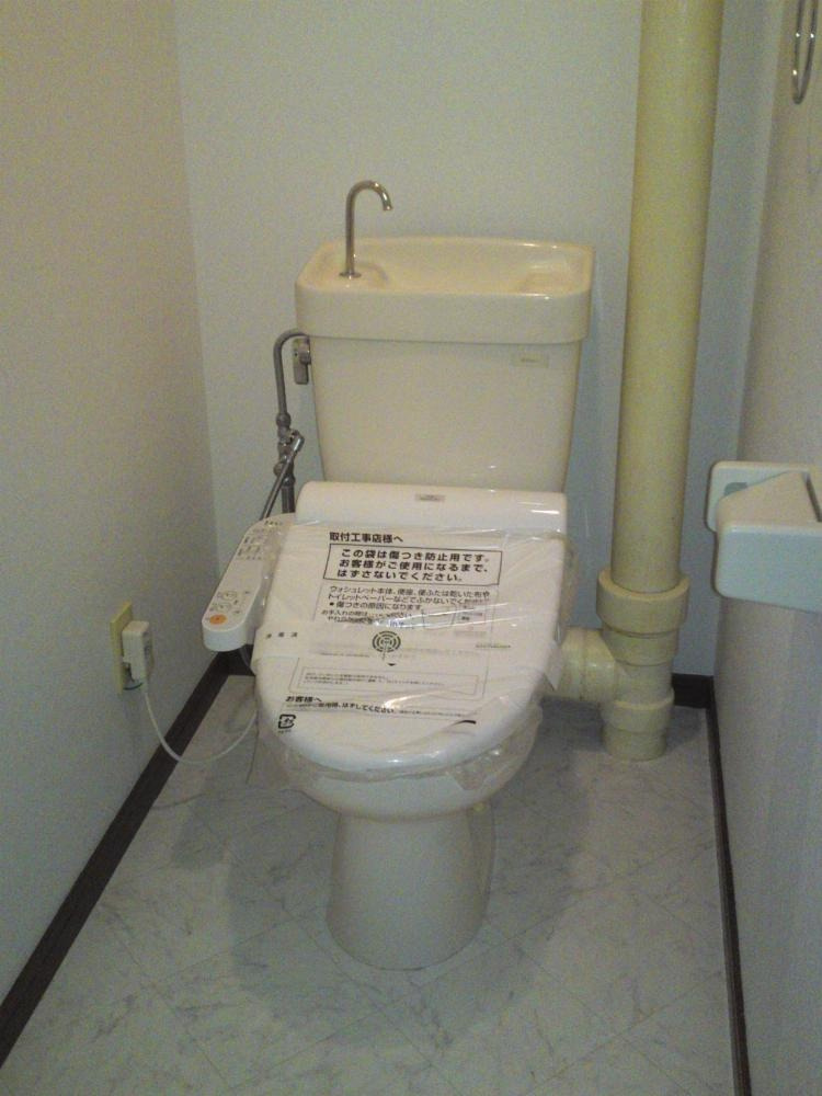 福岡市東区松田３丁目の賃貸マンションのトイレ|物件の画像8