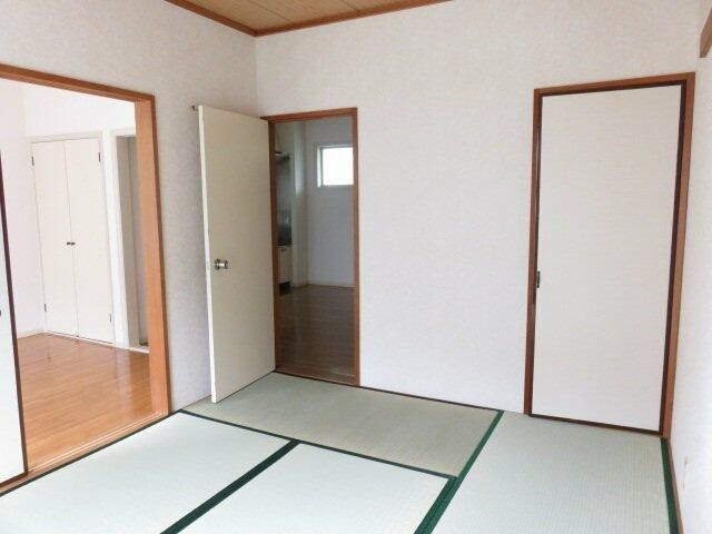 シャレローズの寝室