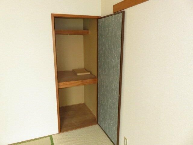 シャレローズの収納