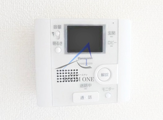 サンドリヨンのセキュリティ|モニター付きインターホンです。