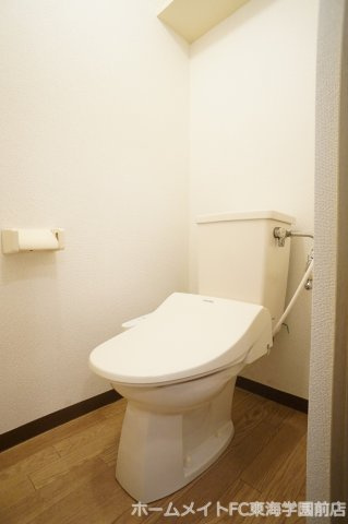 熊本市西区池田４丁目の賃貸マンションのトイレ