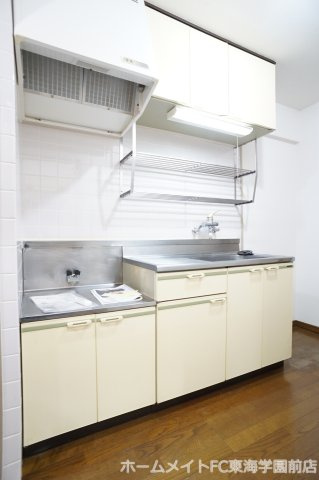 熊本市西区池田４丁目の賃貸マンションのキッチン