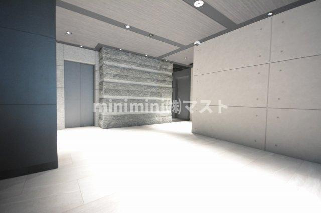 S-RESIDENCE難波大国町Unoのロビー