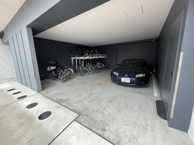 ダーシャモリの駐車場
