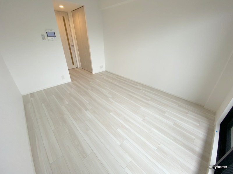 S-RESIDENCE難波大国町Uno 仲介手数料無料の居間・リビング