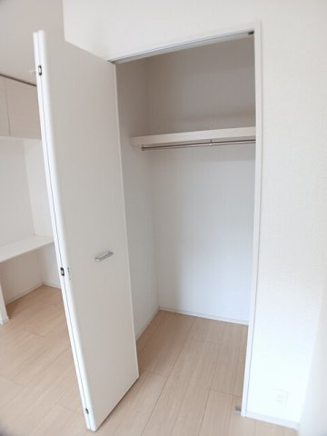 ディアコート山科の収納