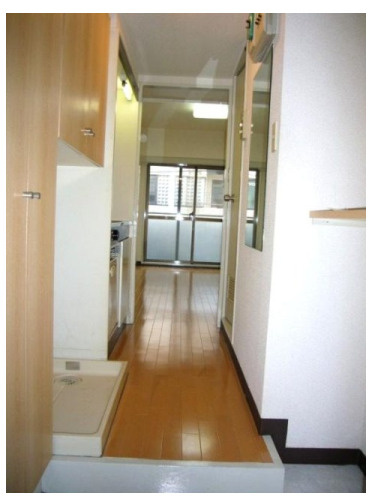 サンパレス南町の玄関