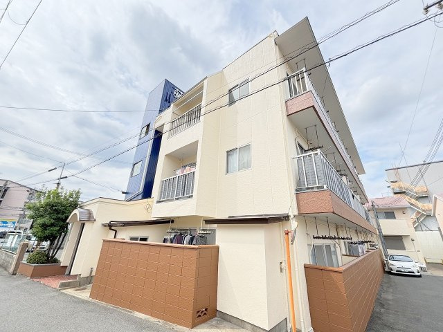 藤マンションの外観