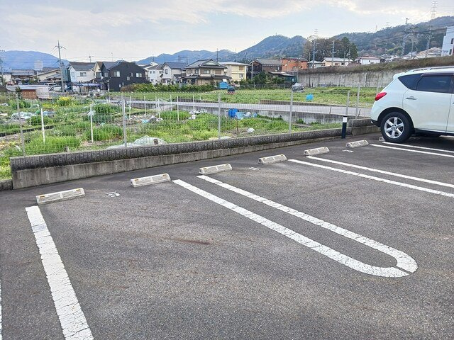 ノース・コアンＡの駐車場