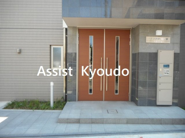ベルク経堂壱番館のエントランス