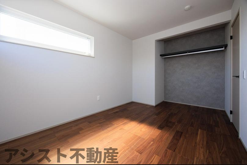 Lumina Terrace 飯塚駅西の洋室
