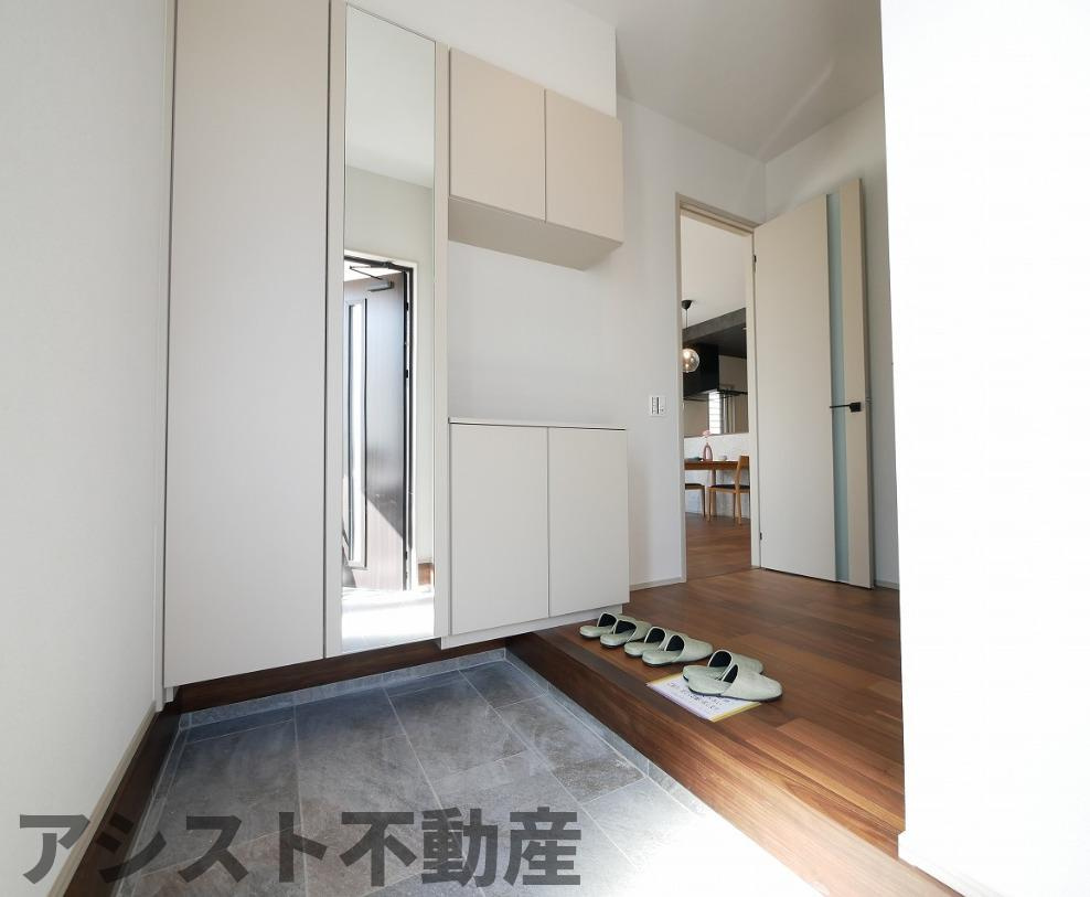 Lumina Terrace 飯塚駅西の玄関