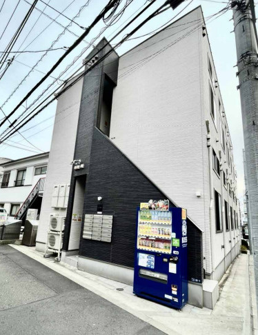 品川区戸越１丁目のアパートのエントランス