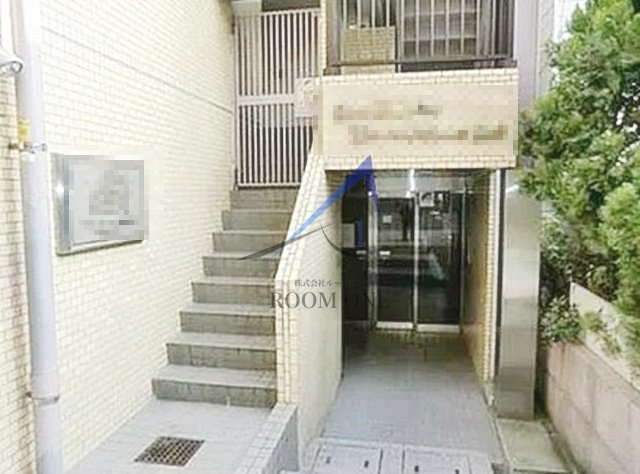 ライオンズマンション西新宿第８のエントランス|エントランスです。