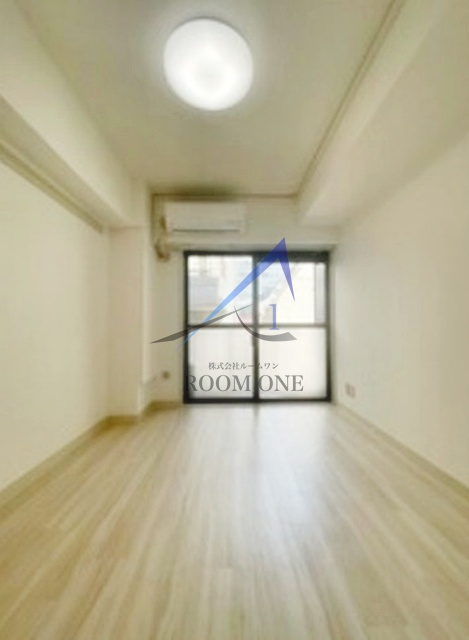 ライオンズマンション西新宿第８の居間・リビング|洋室のお部屋です。