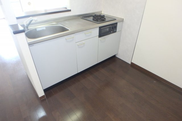 Ｎａｖｏｎａ・Ｋ【ナヴォーナケー】のキッチン|他のお部屋の参考写真となります。