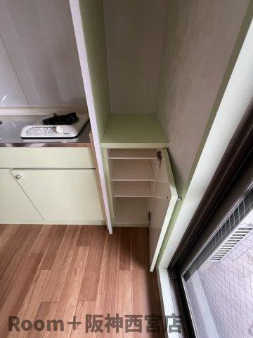 レザムルーズ西宮の収納