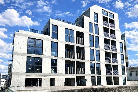 新宿区下落合１丁目の賃貸マンションの外観