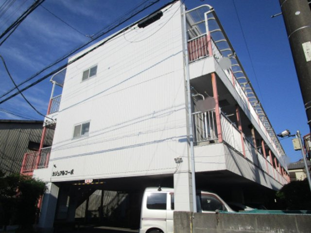 カジュアルコーポの外観