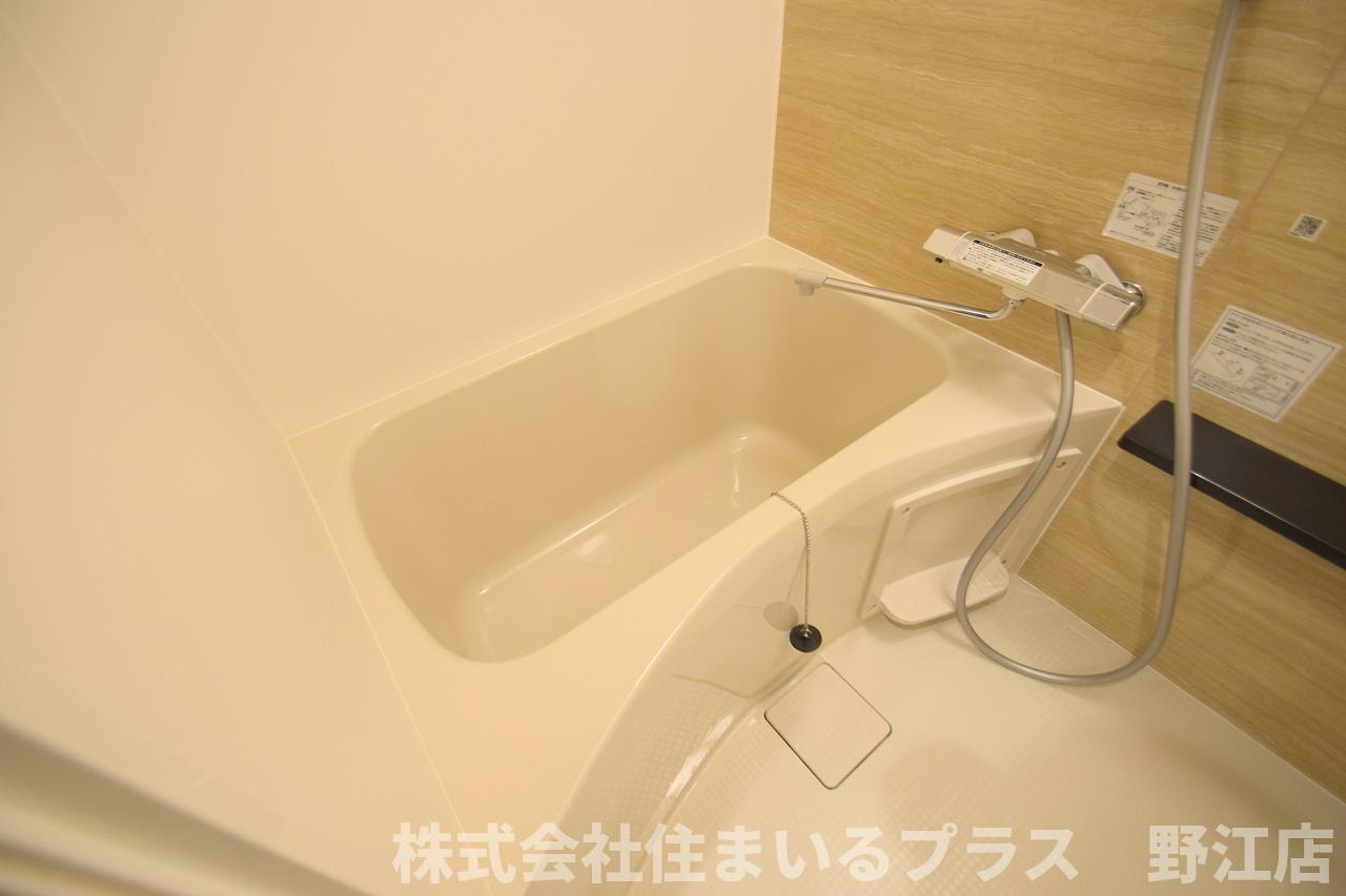 グランステディ城東中央の浴室