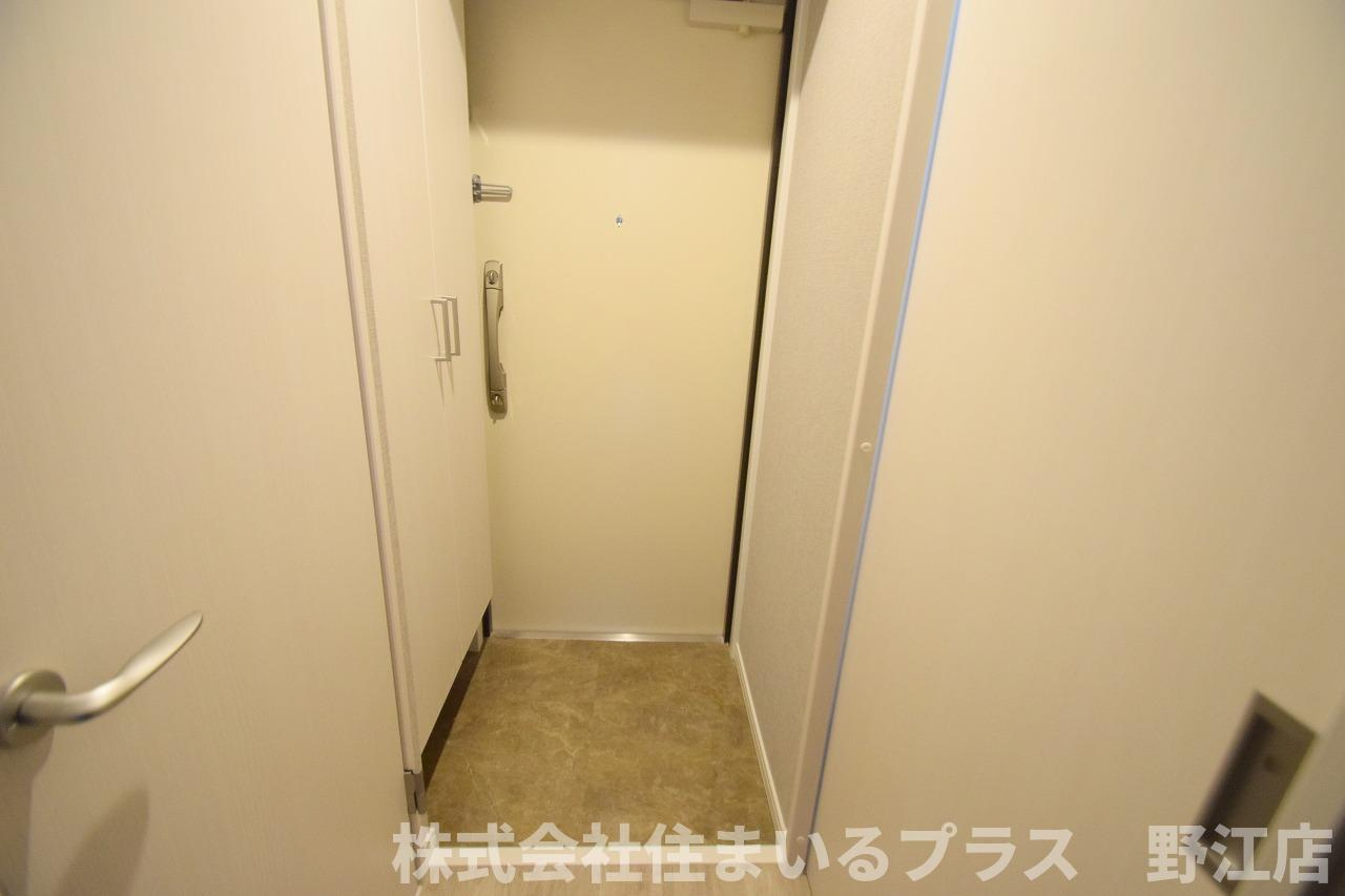 グランステディ城東中央の玄関