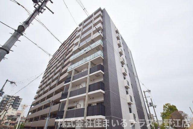 グランステディ城東中央の外観