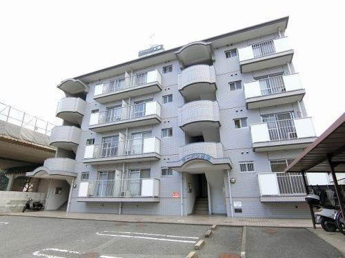 福岡市東区香椎２丁目の賃貸マンションのエントランス|エントランス写真