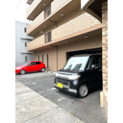【駐車場】 | ライジングヴィラ葵