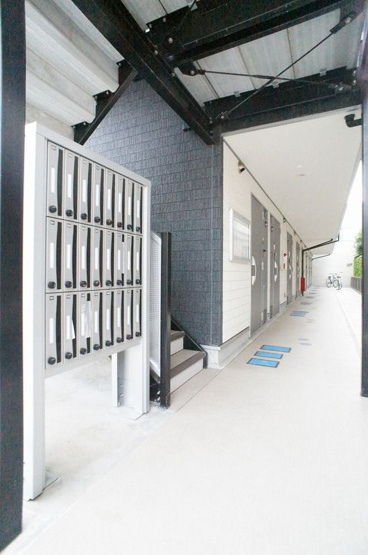 【ロビー】 | リブリゆずり葉(リブリユズリハ)