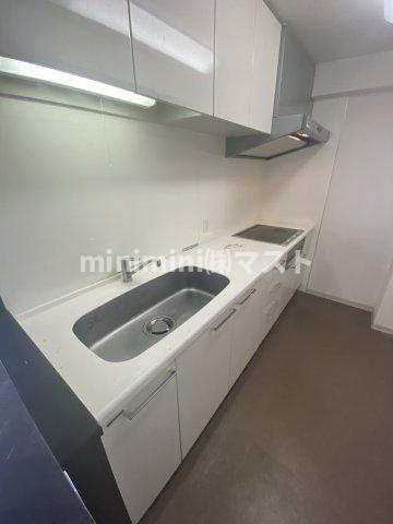 エルセレーノ上本町レジデンスのキッチン
